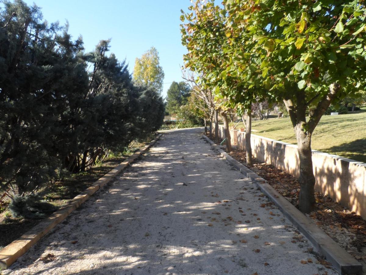 La Bastide Des Roses Bed & Breakfast Saint-Julien-d'Asse Exterior photo