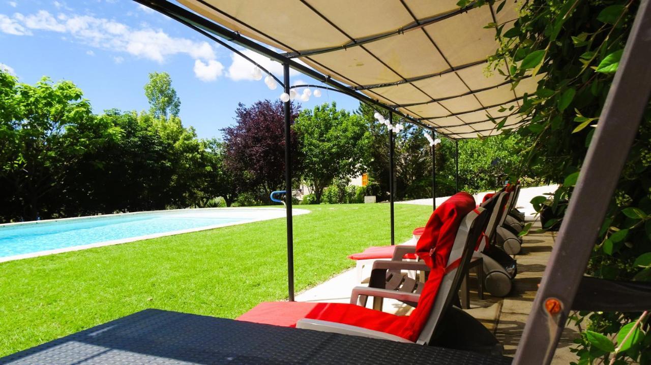 La Bastide Des Roses Bed & Breakfast Saint-Julien-d'Asse Exterior photo