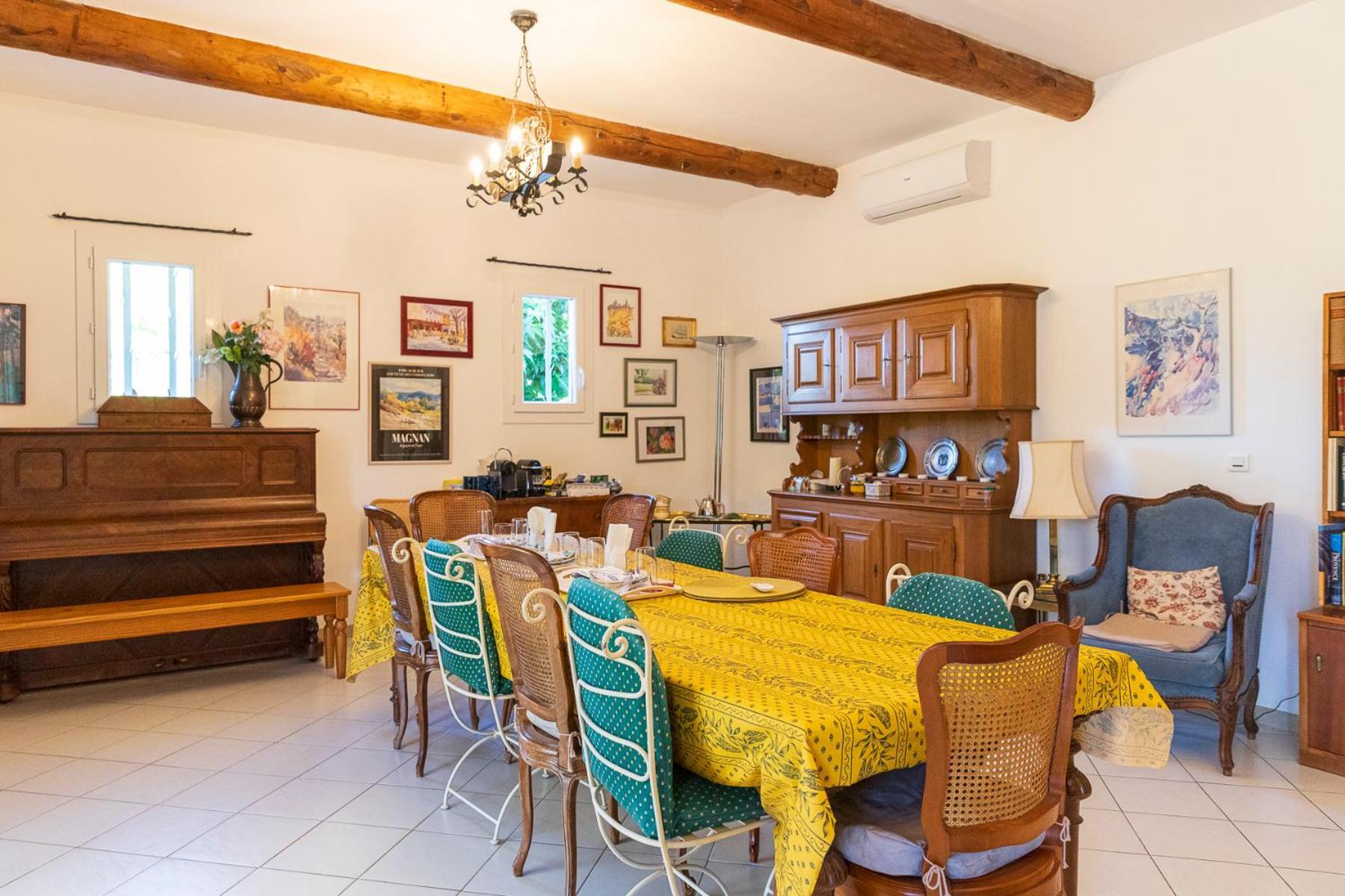 La Bastide Des Roses Bed & Breakfast Saint-Julien-d'Asse Exterior photo